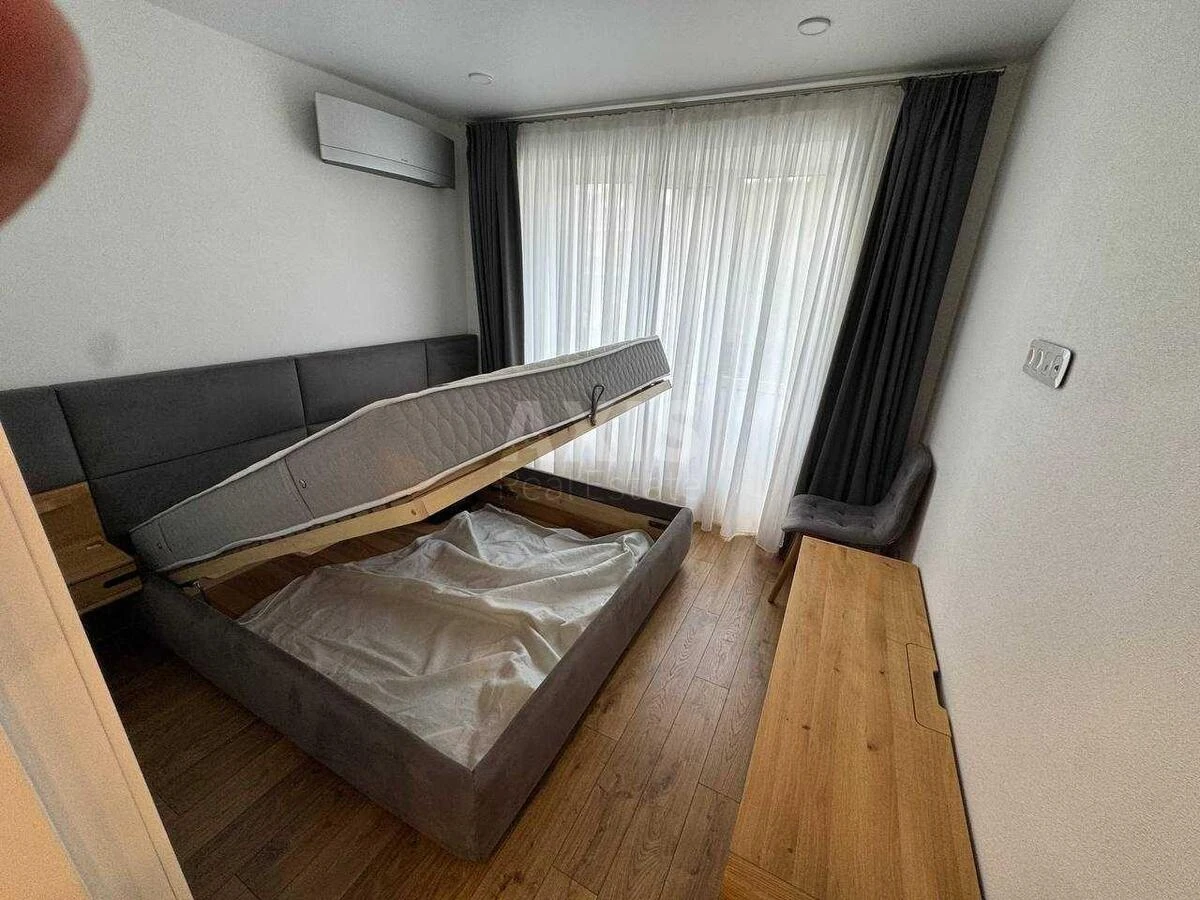 2k apartment vul. Radystiv 32690629