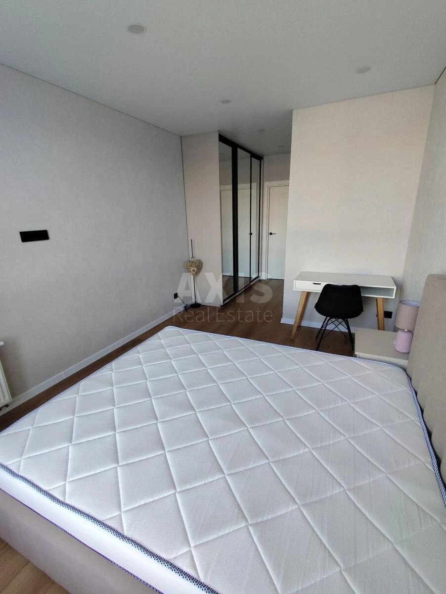 2k apartment nab. Dniprovs'ka 17В679728