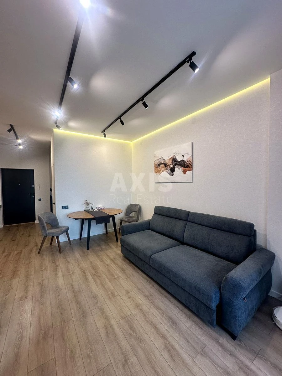 1k apartment pr-t Berestejskij 11Б677098