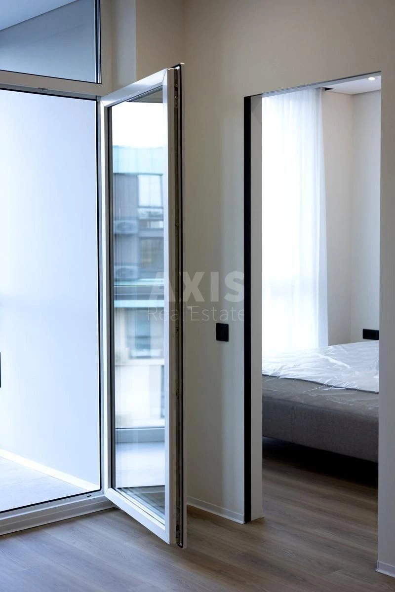 1k apartment vul. Saljutna 2Б694036