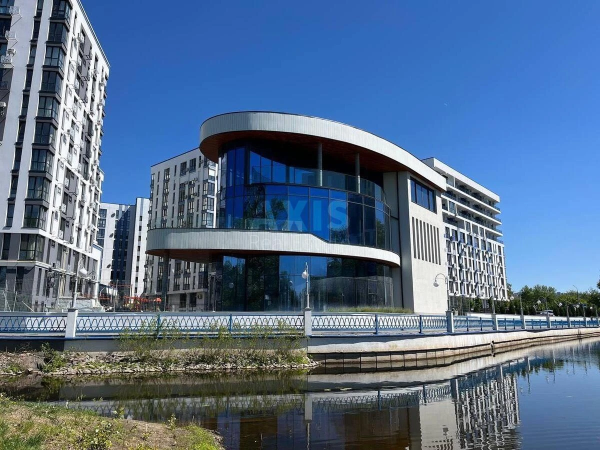 Service object vul. Alimpiya Halyka 75, 350m2647831