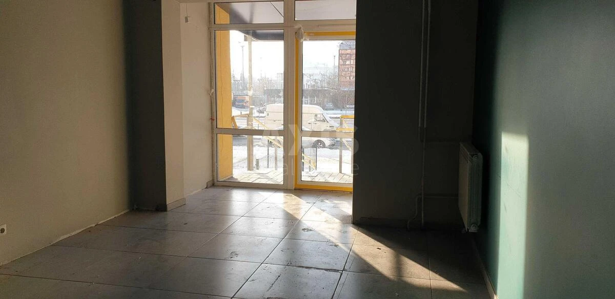 Объект торговли ул. Ревуцкого 35, 77м2648885