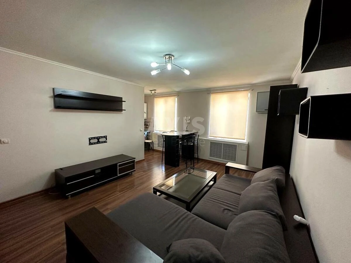 3k apartment vul. Jevgena Konoval'cja 15/4665477