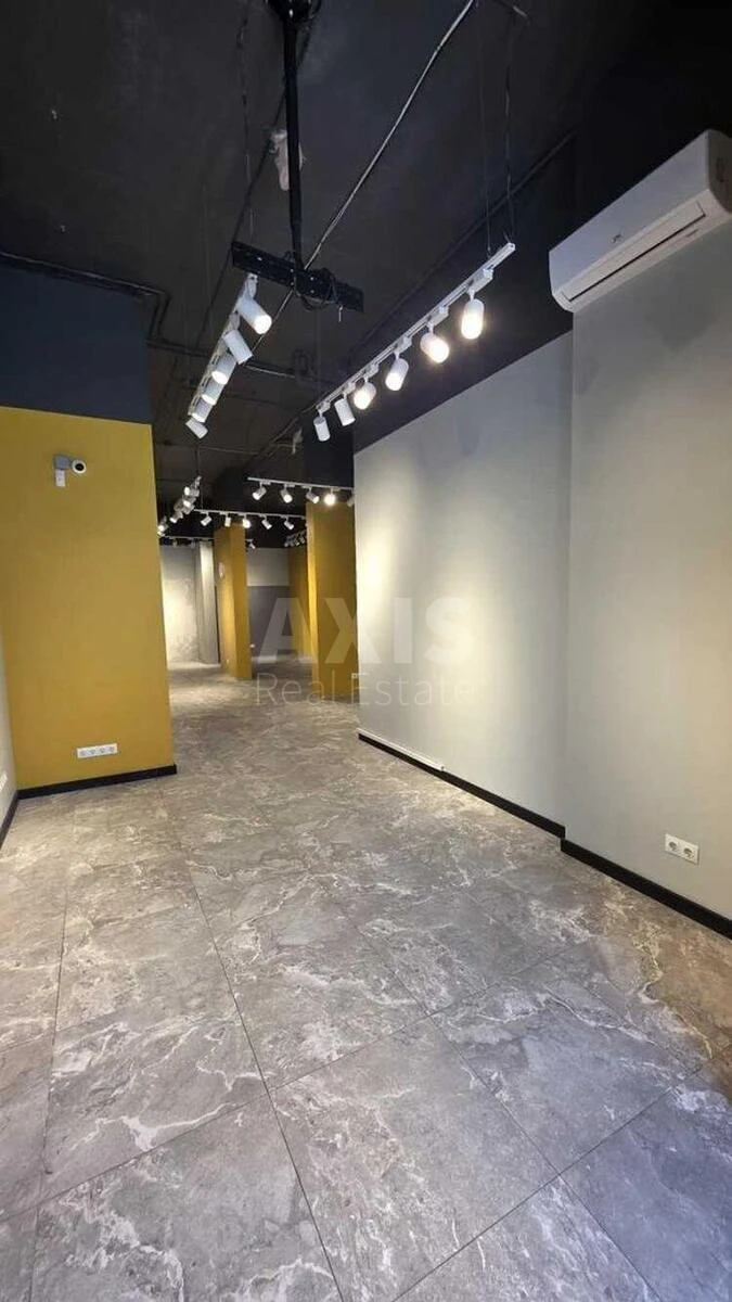 Объект торговли ул. Ревуцкого 40Б, 80м2697204