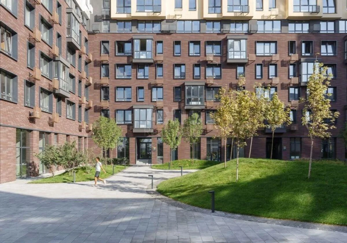 1k apartment vul. Saljutna 2Б63608