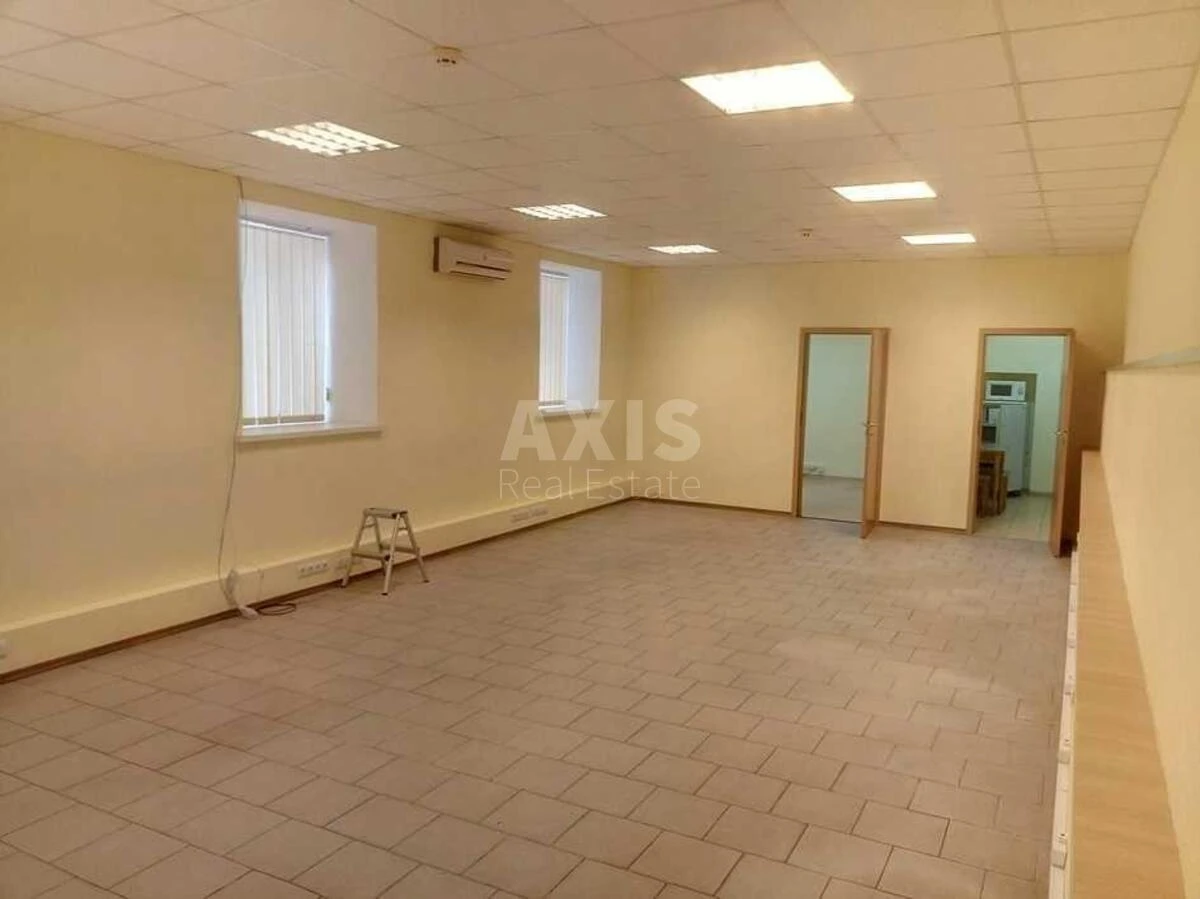 Объект торговли ул. Почайнинская 23, 150м263514