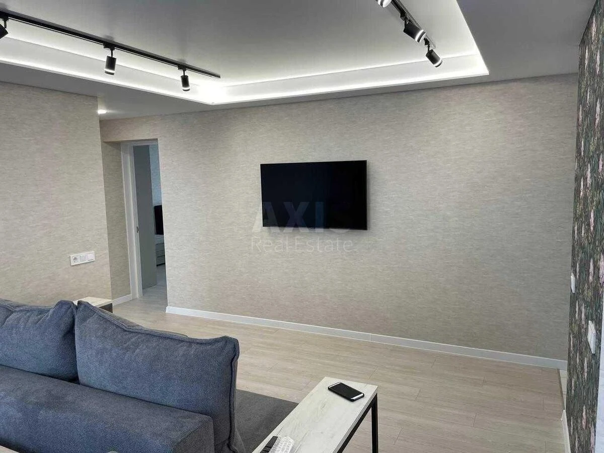 3k apartment pr-t Berestejskij 20687273