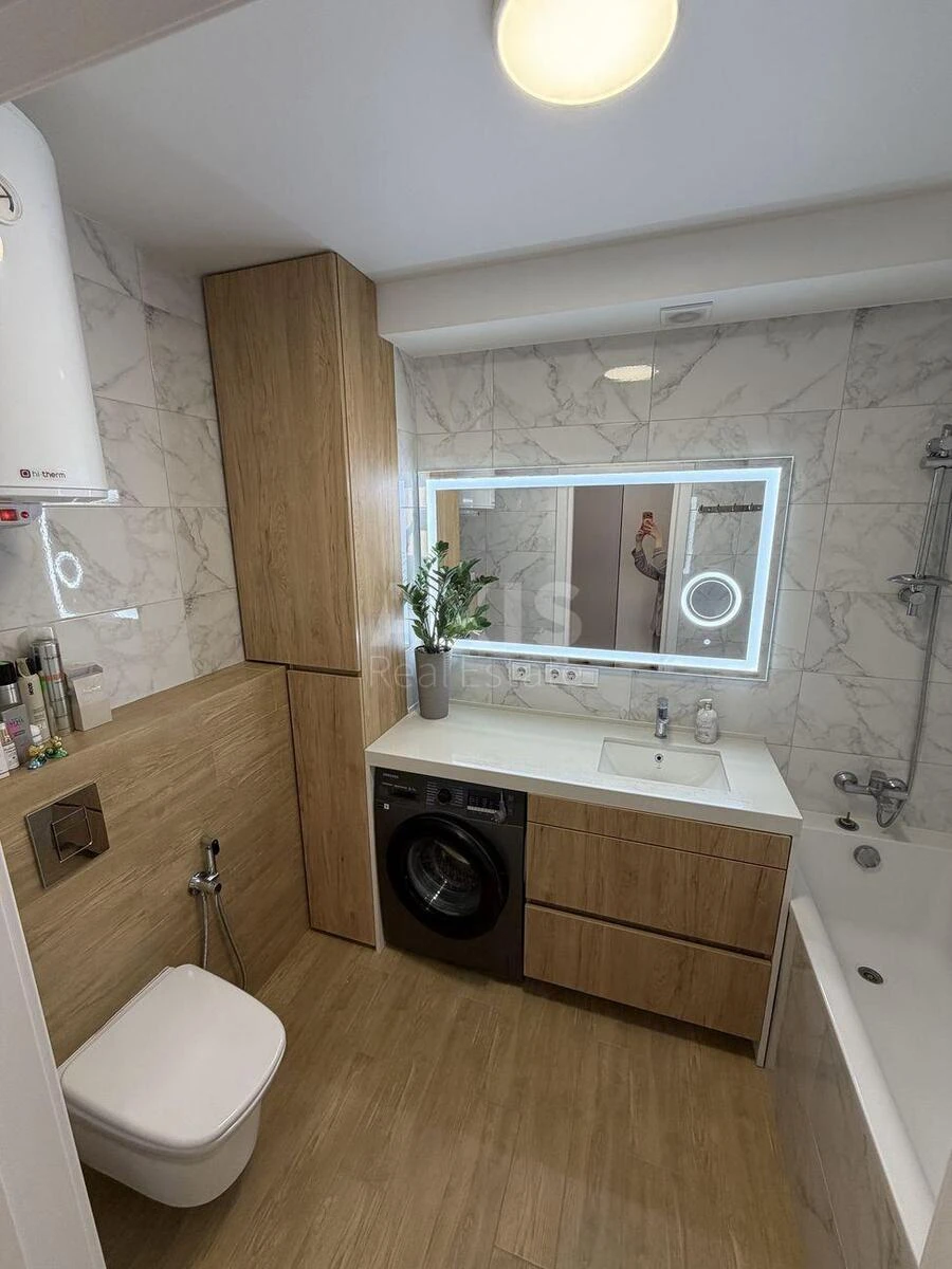 2k apartment vul. Zabolotnogo Akademika 1685667