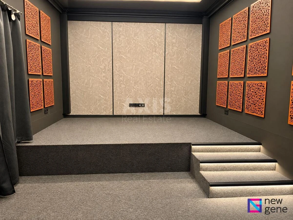 Office pr-t Sobornosti 19, 126m271593