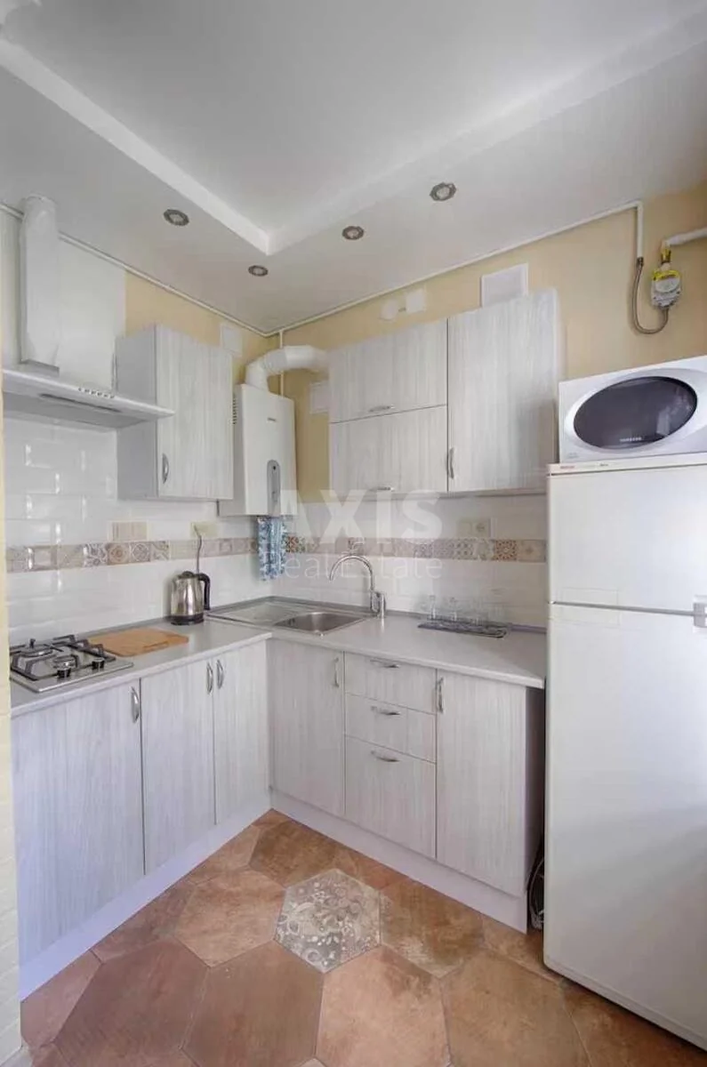 2k apartment vul. Nimec'ka 4