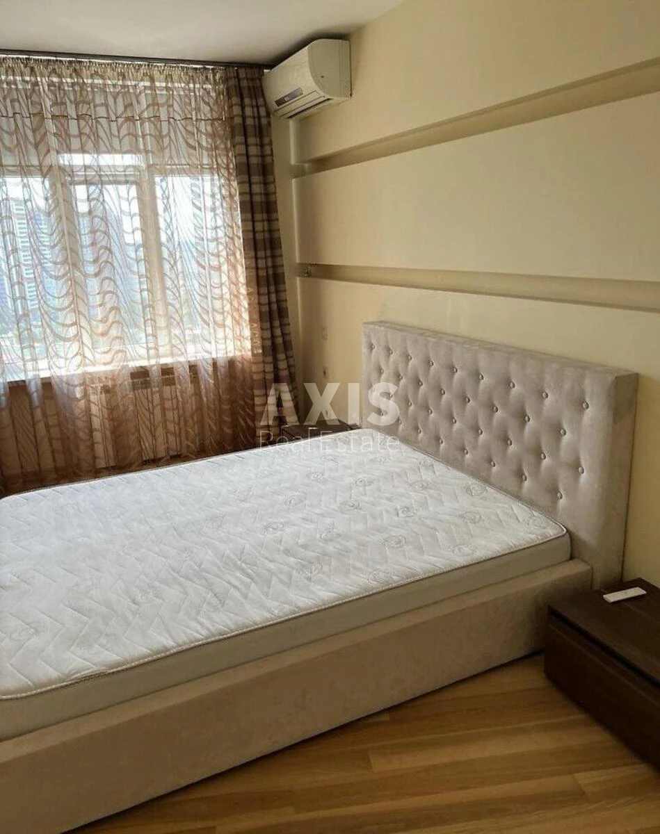 3k apartment pr-t Lobanovs'kogo 4А606604