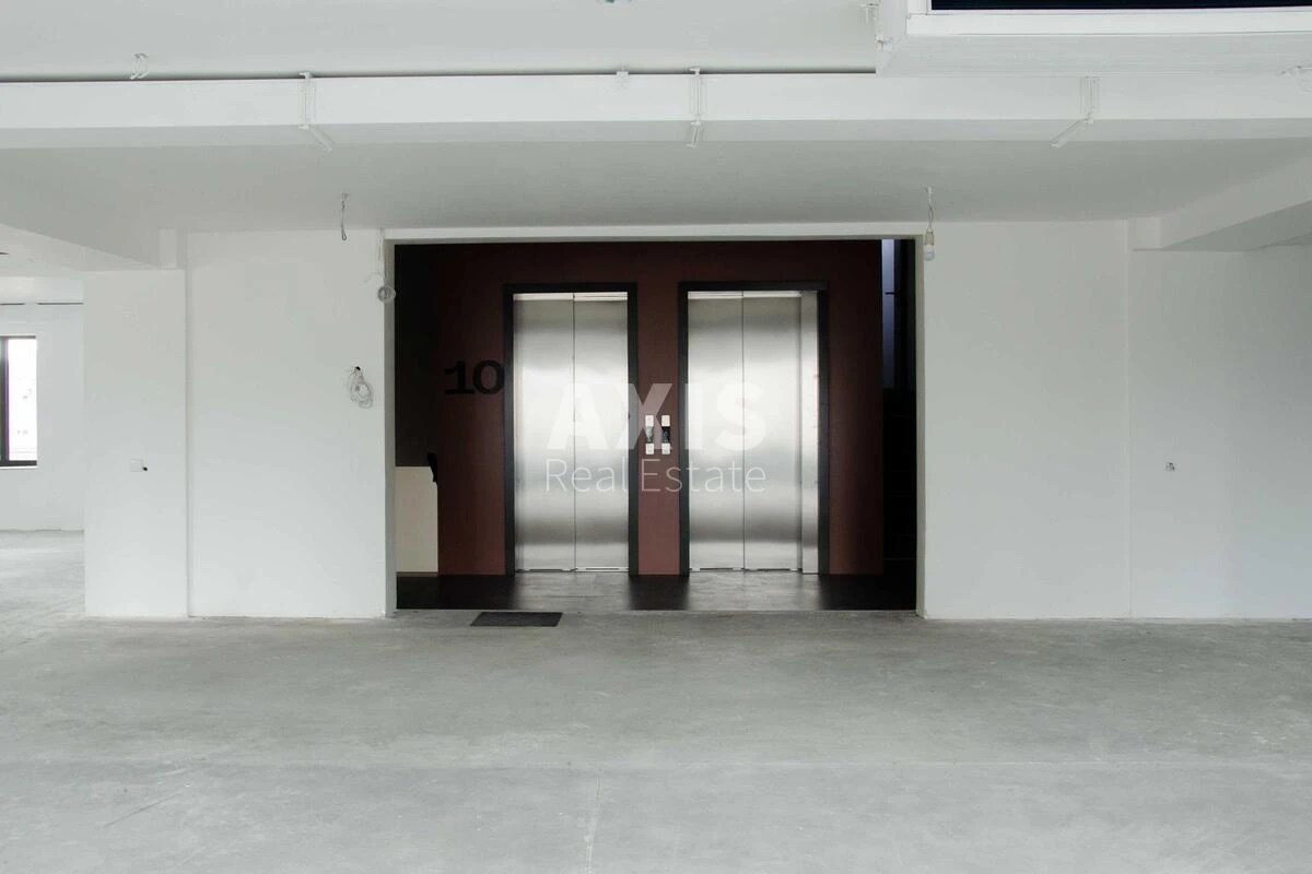 Office vul. Saksagans'kogo 53/80, 373m2541877