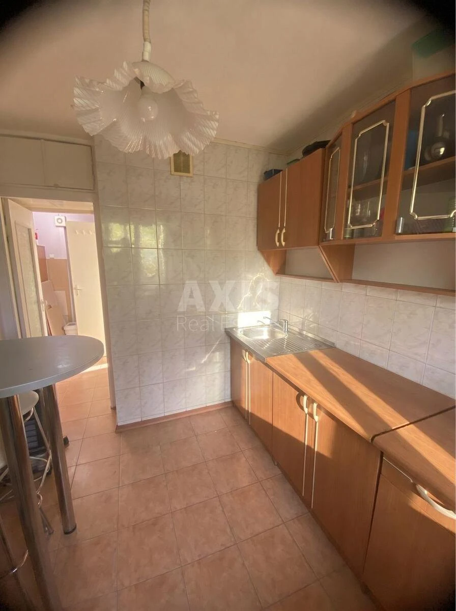 1k apartment uzv. Klovs'kyj 20688710
