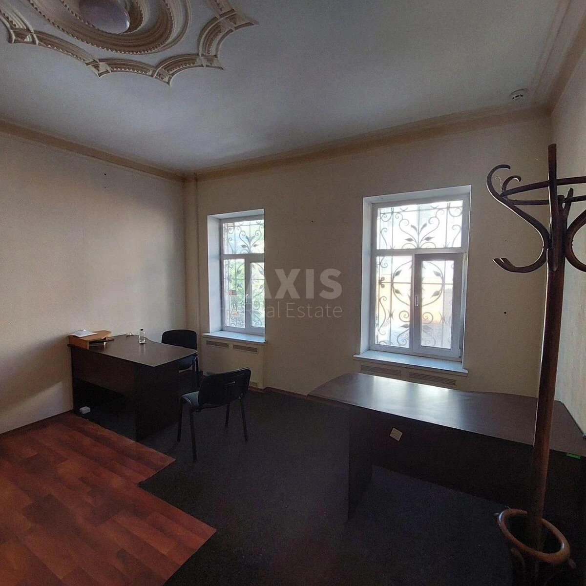 Office vul. Donchuka Vasylja 3, 66m2656959