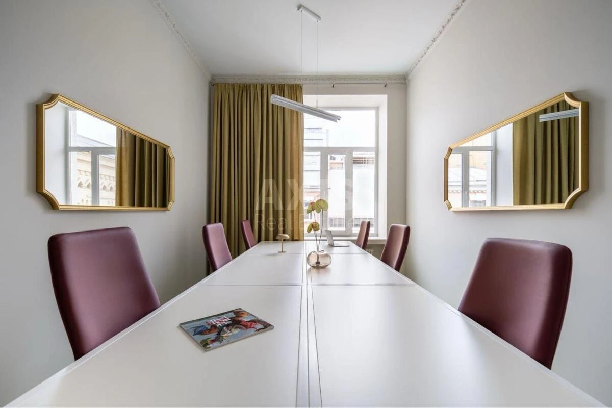Office vul. Rustaveli Shota 15Б, 135m2710152