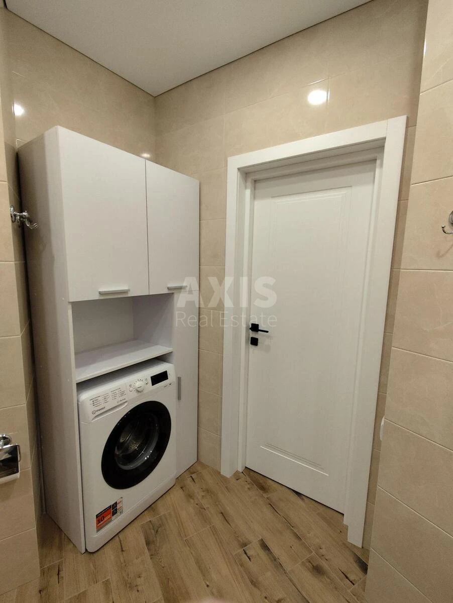 2k apartment nab. Dniprovs'ka 17В6797212