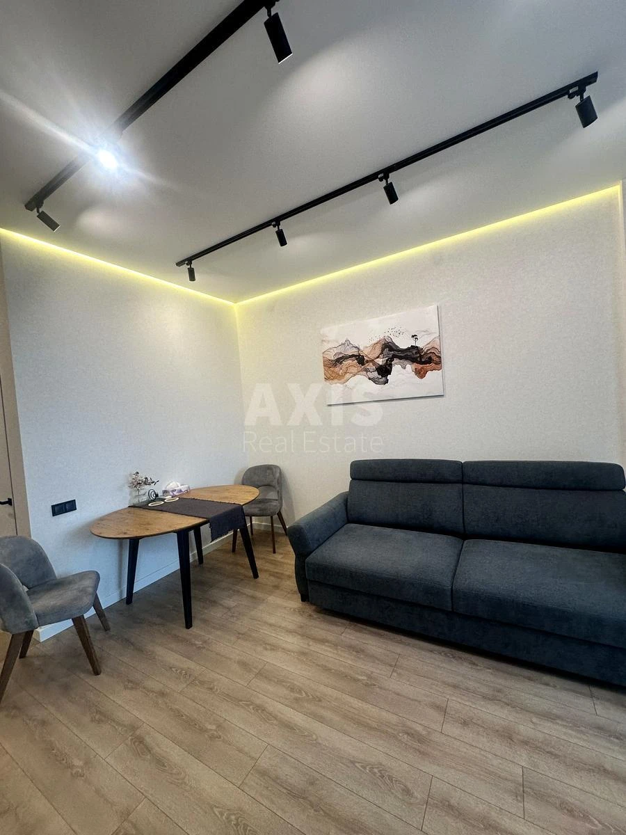 1к квартира пр-т Берестейский 11Б6770912