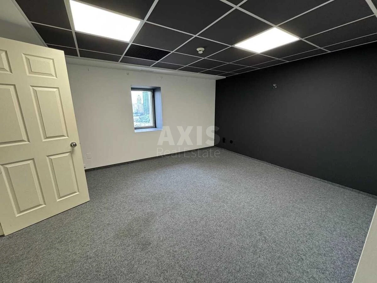 Office vul. Shovkovychna 42/44, 146m2666823