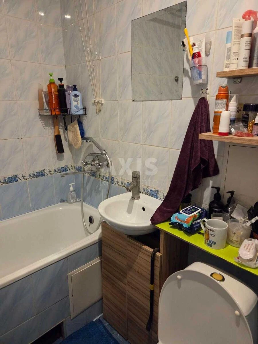1k apartment bul. Pryjmachenko Marii' 8711263