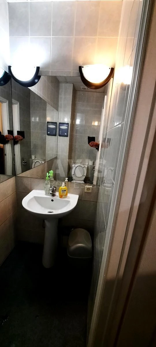 Office vul. Mazepy Ivana 3, 115m2681157