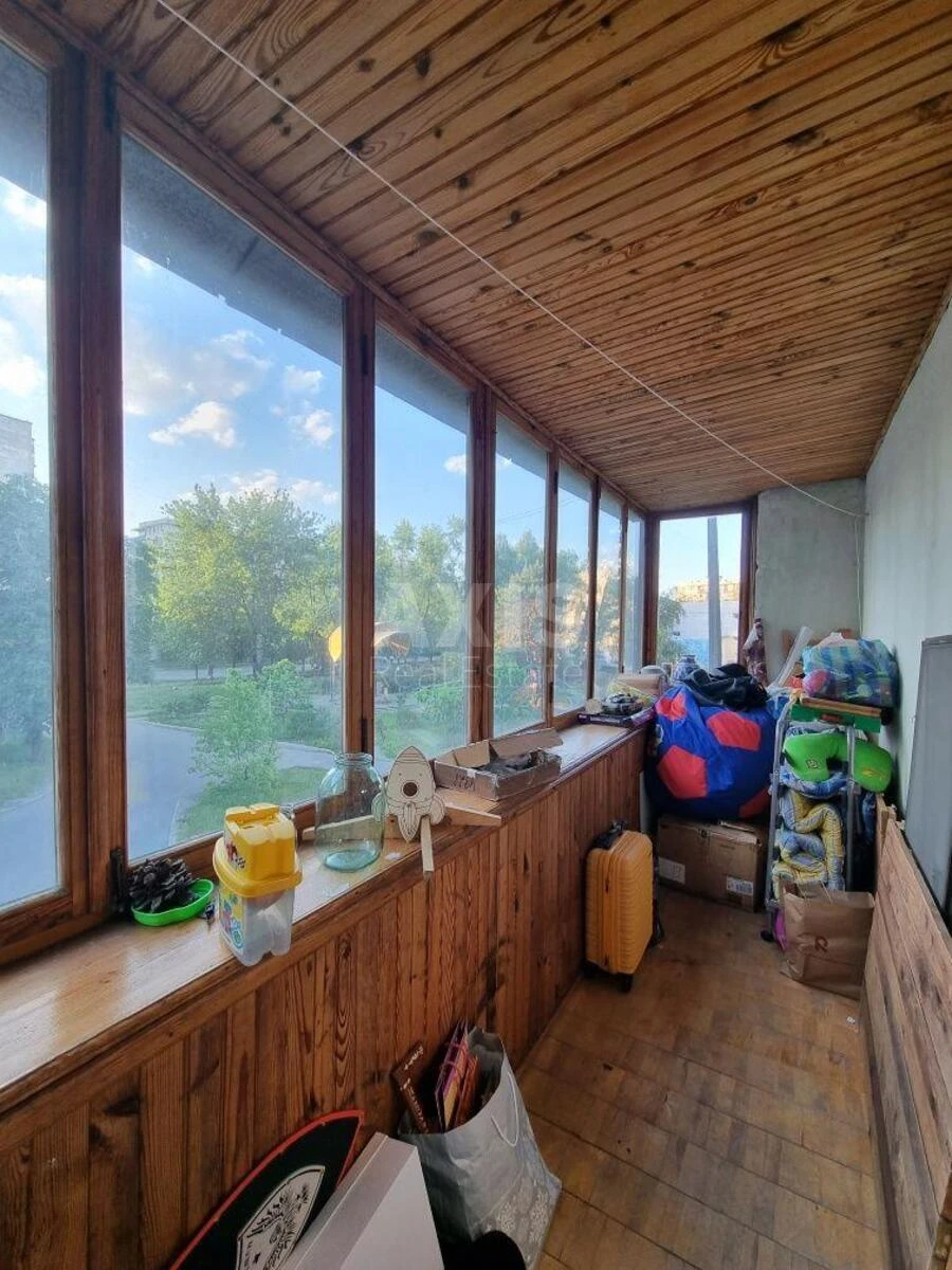 4k apartment vul. Ronalda Reyhana 20706648