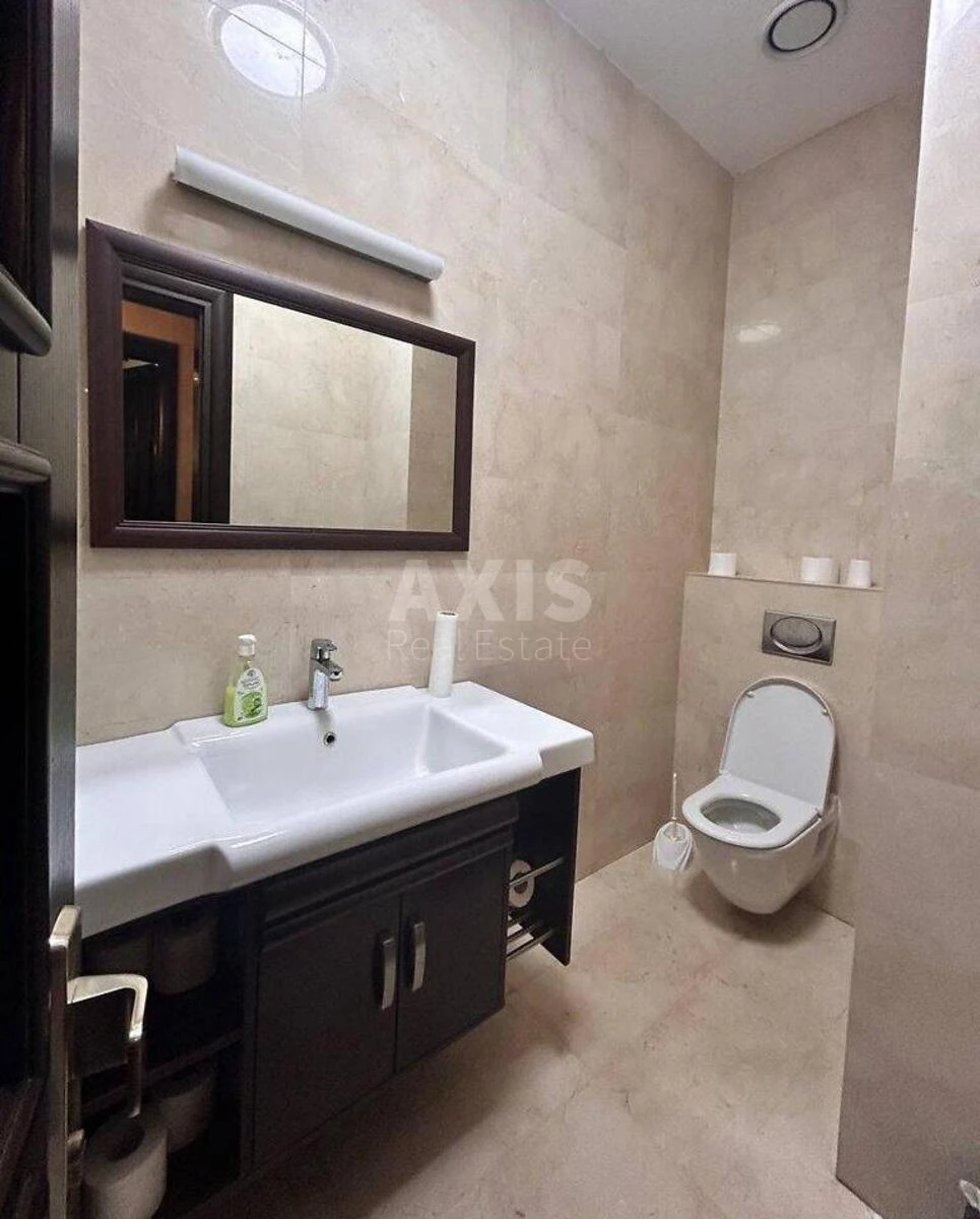 Office vul. Mokra 20А, 252m2690916