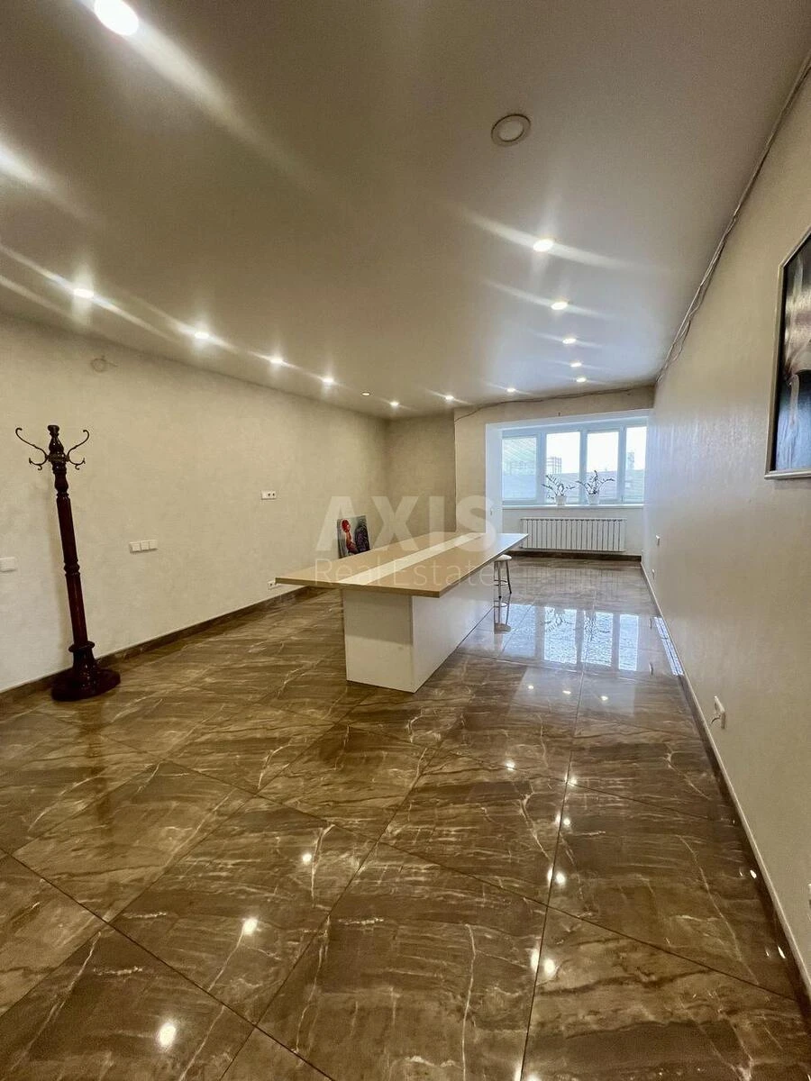 Office vul. Antonovycha 165, 85m2672211