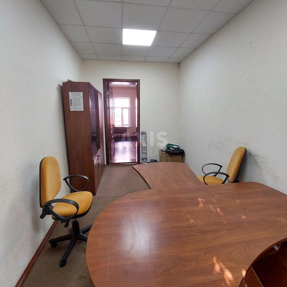 Office vul. Donchuka Vasylja 3, 66m2656956