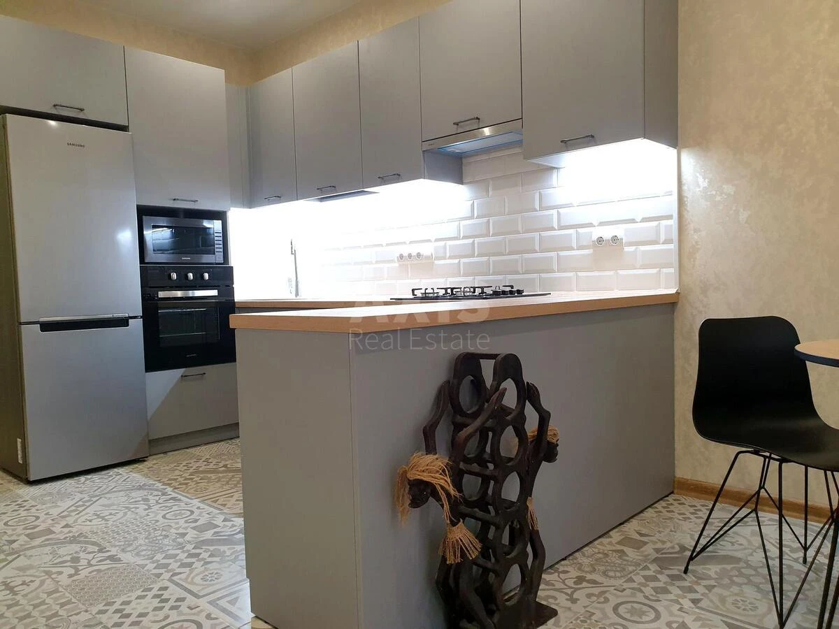 1k apartment vul. Zamkovec'ka 94658021