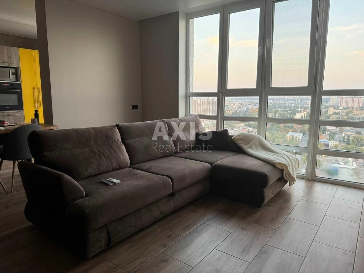 3к квартира ул. Бережанская 15633902