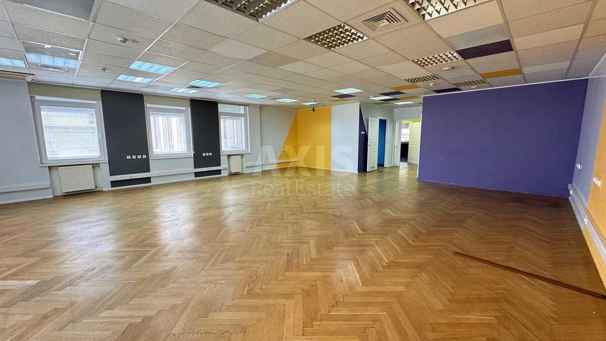 Офис ул. Хмельницкого Богдана 55, 331м2705612