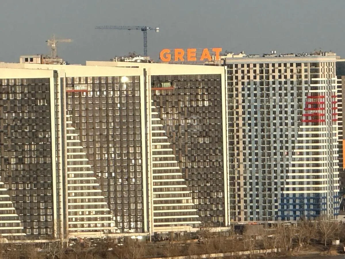 3k apartment nab. Dniprovs'ka 1