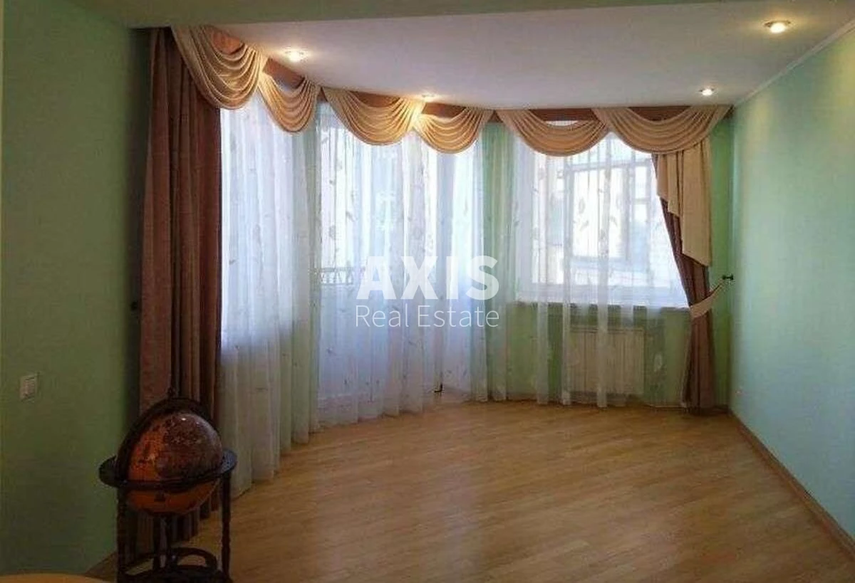 4к квартира пр-т Героев Сталинграда 24А308954