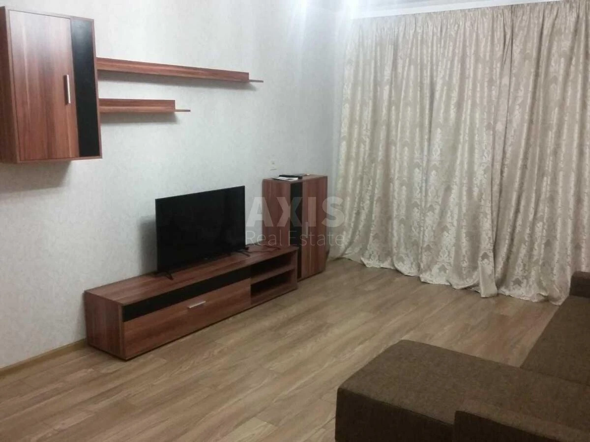 2k apartment pr-t Glushkova Akademika 9Б681930