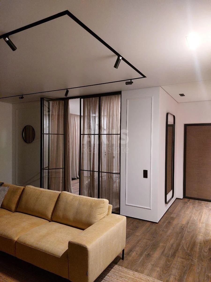2k apartment vul. Saljutna 2Б687683