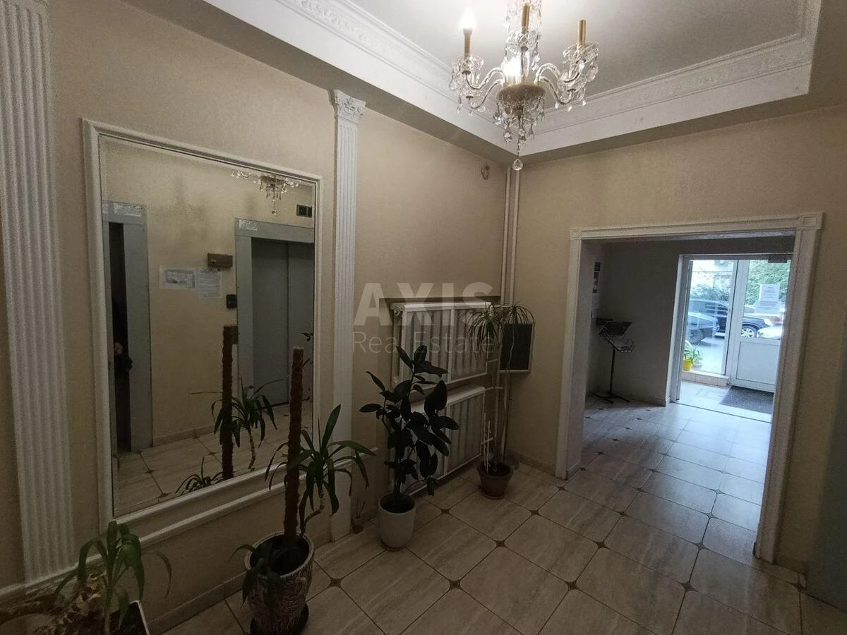 Офис ул. Князей Острожских 46/2, 75м26344317