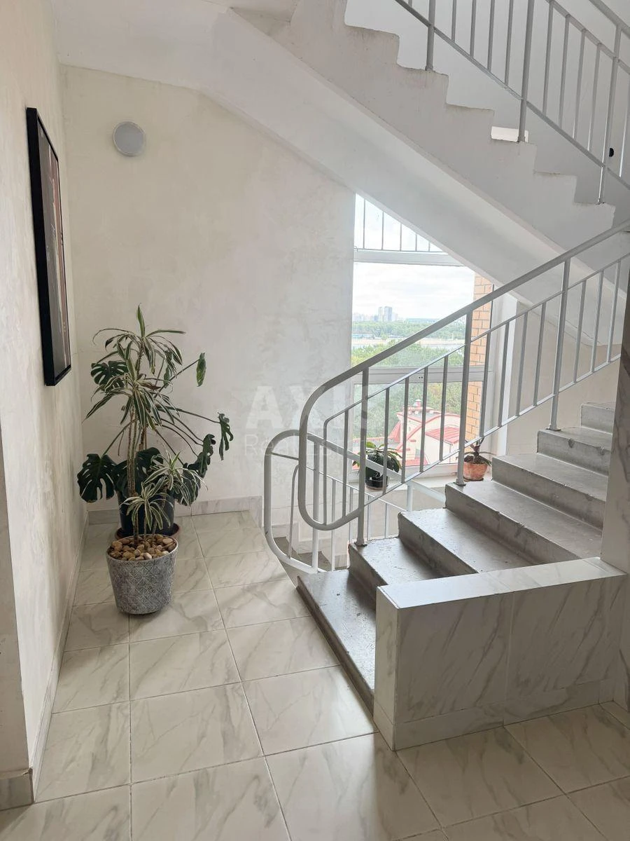 2k apartment pr-t Geroi'v Stalingrada 45836213