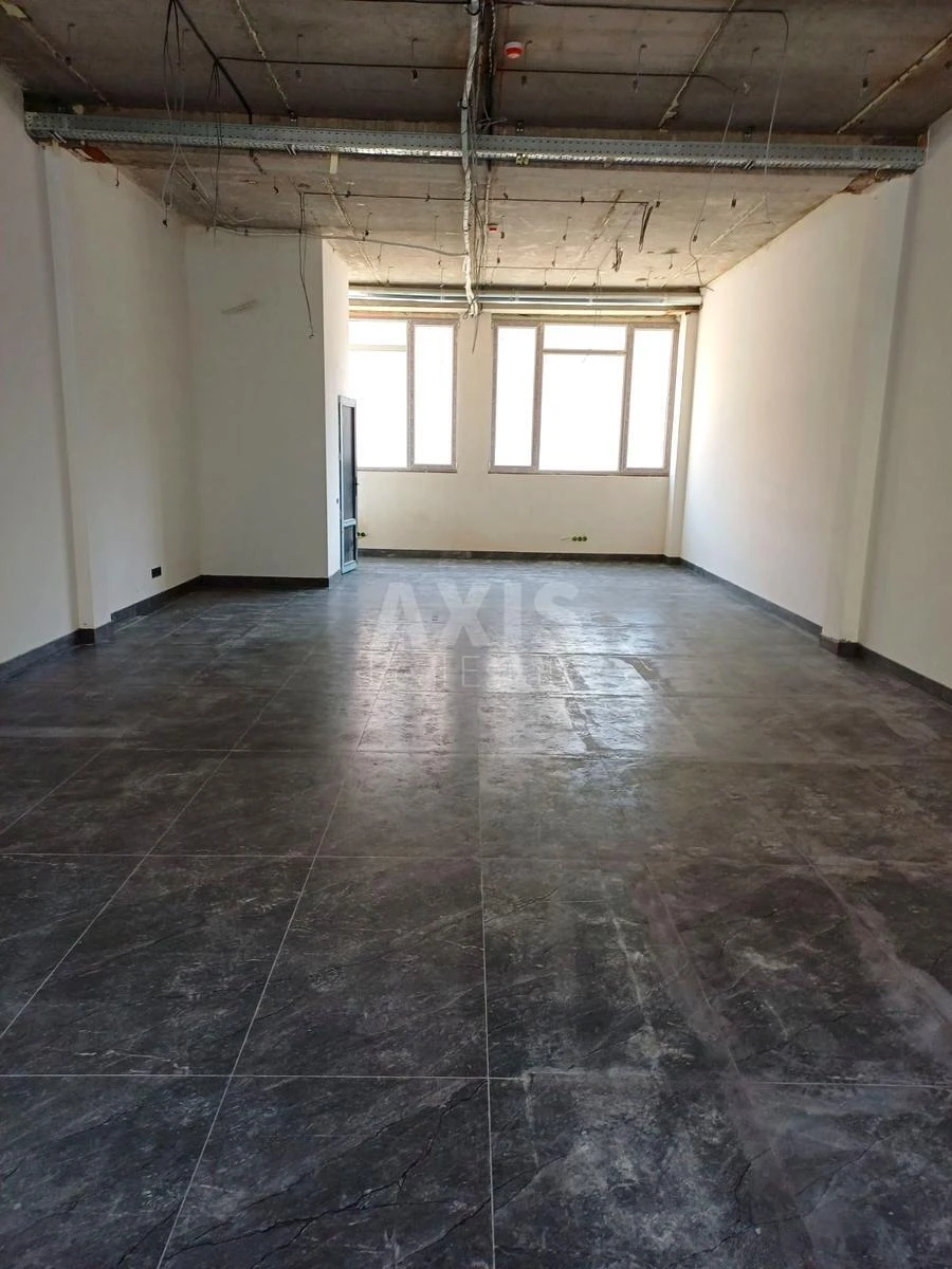 Trade object vul. Preobrazhens'ka 25, 90m2668117