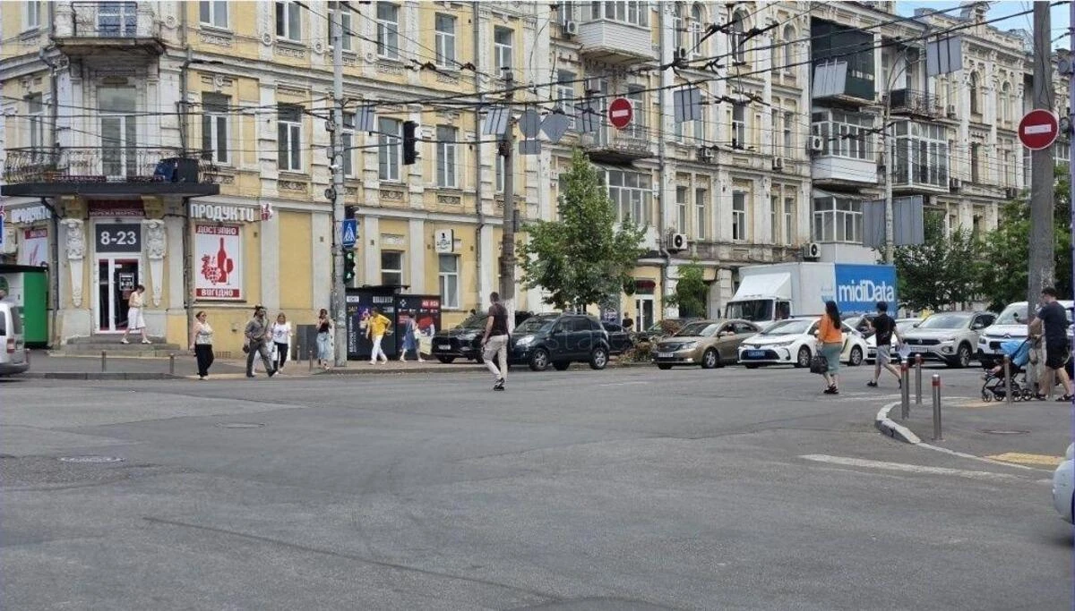 Объект торговли ул. Жилянская 106/11, 42м271466