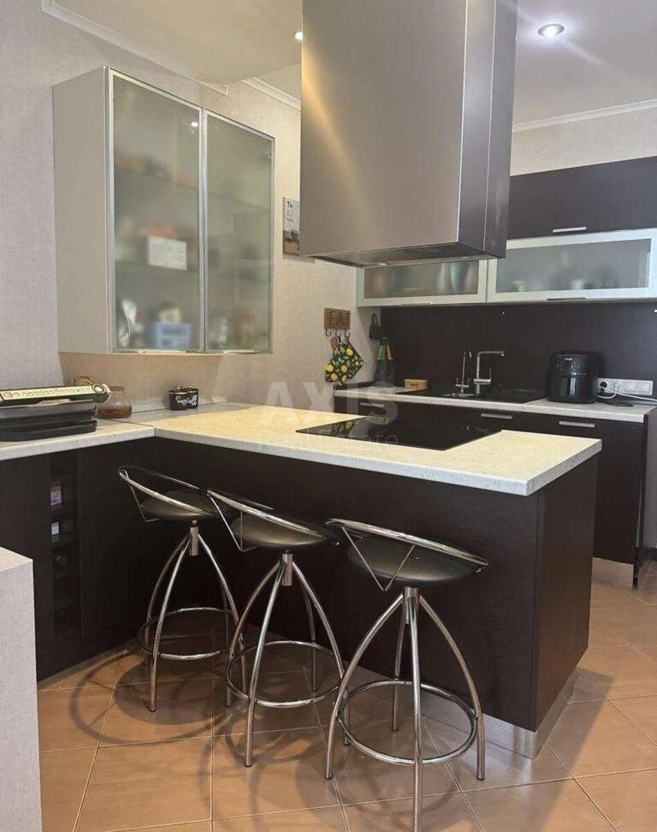 3k apartment vul. Myloslavs'ka 32/51А630721