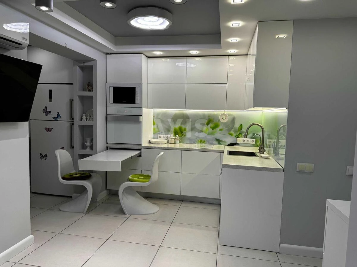 1k apartment pr-t Obolons'kyj 3170101
