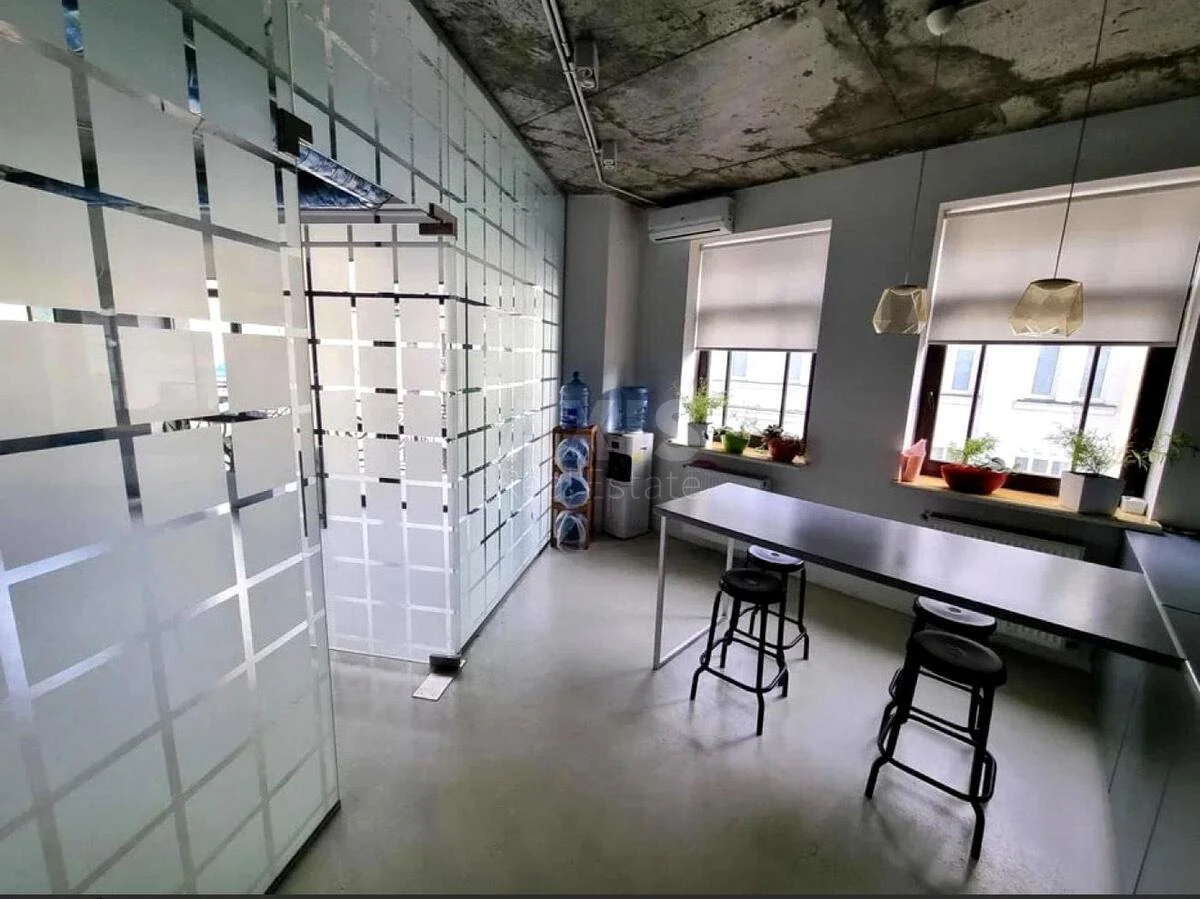 Office vul. Vozdvyzhens'ka 51, 135m2654694