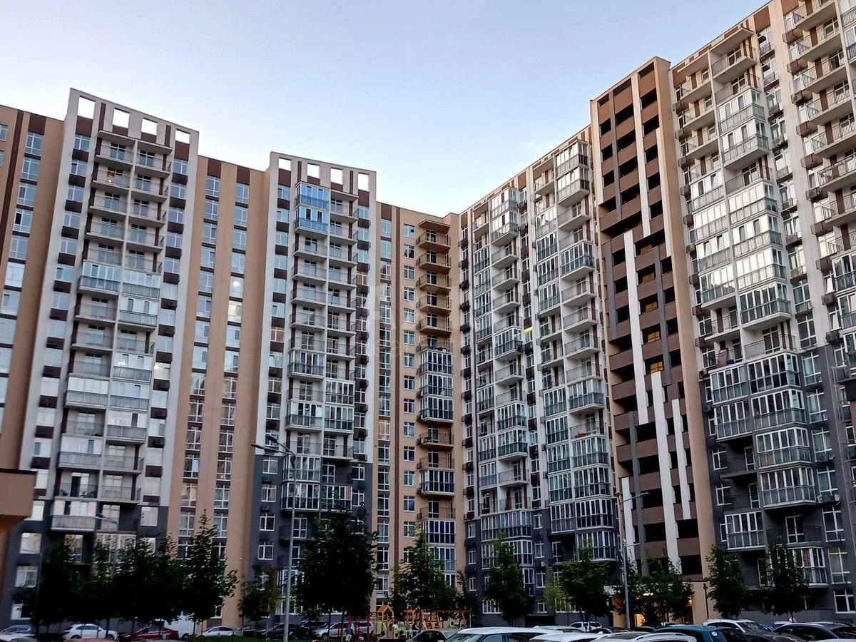 1к квартира ул. Заболотного Академика 148В688586