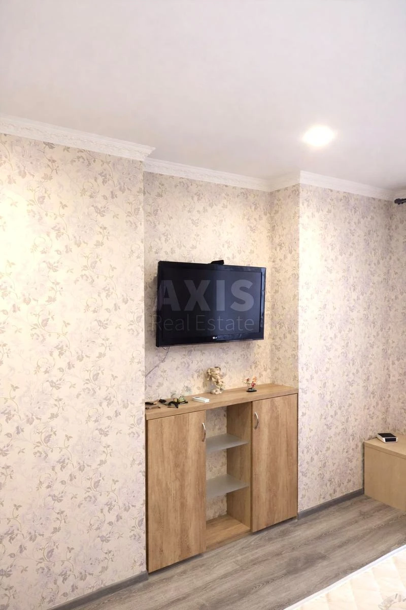 1к квартира ул. Ревуцкого 9638822