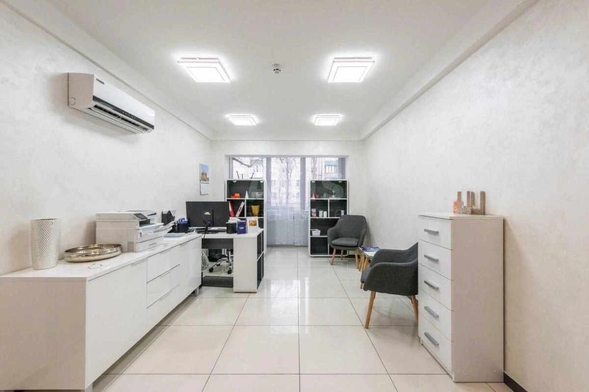 Office pr-t Myru 15А, 35m265676