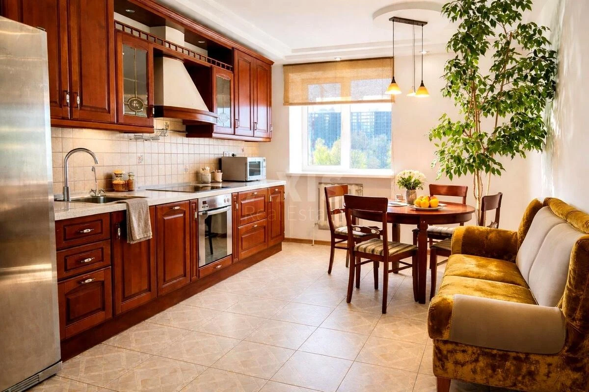 3k apartment vul. Kadets'kyj gaj 368975