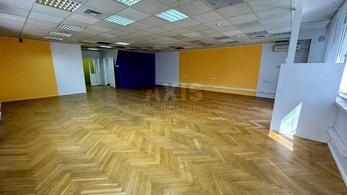 Office vul. Hmel'nyc'kogo Bogdana 55, 331m2705613