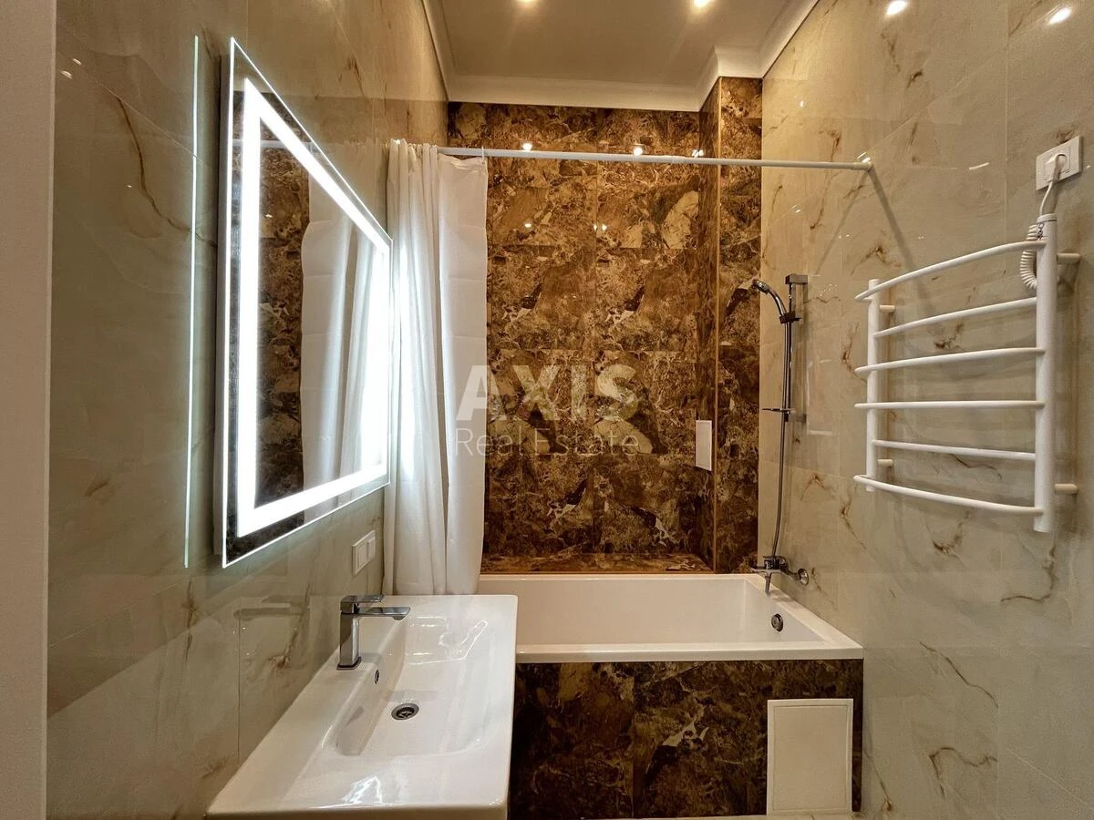 3k apartment vul. Tarasivs'ka 8594287