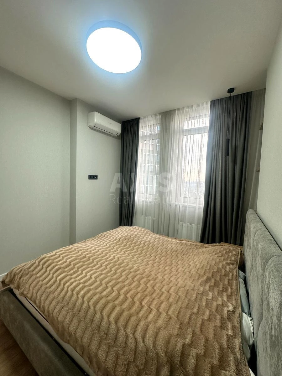 1к квартира пр-т Берестейский 11Б6770910