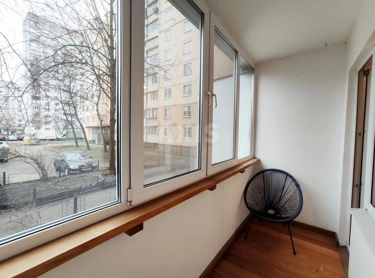3k apartment vul. Levka Lukyanenka 33/35677498